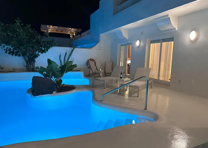 Natural Renacer Zen Villa Corralejo